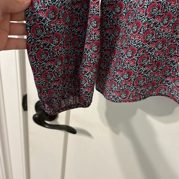 NWOT Floral dark green and pink blouse ! - Picture 5 of 6